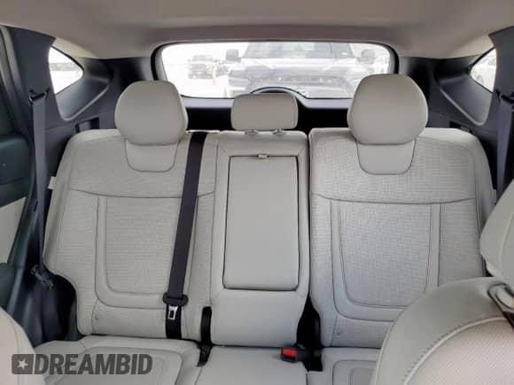 2025 Hyundai Tucson Limited с VIN 5NMJE3DE2SH527599, выставлен на аукционе Copart как лот 80493625 с пробегом 3 438 миль миль и Списание • Salvage title. История ставок и продаж доступна на DreamBid. Изображение 10.