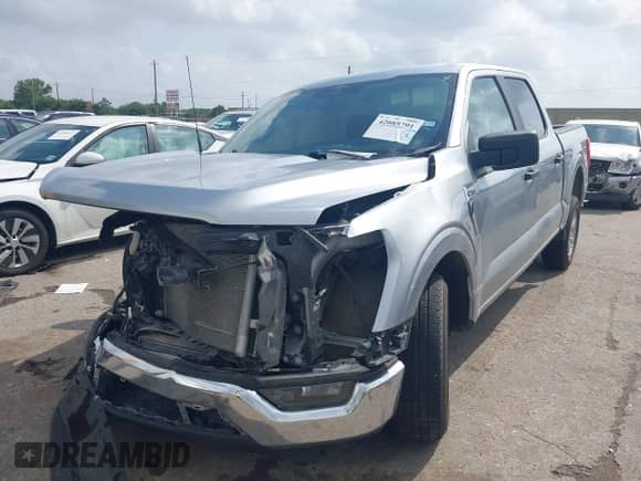2023 Ford F-150 XL с VIN 1FTEW1C80PFA34183, выставлен на аукционе IAAI как лот 42085791 с пробегом 60 454 миль миль и . История ставок и продаж доступна на DreamBid. Изображение 17.