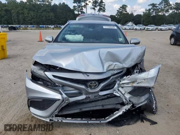 2024 Toyota Camry SE with VIN 4T1T11AK5RU897835, listed as a Copart auction lot 71793245 with 52,818 mi miles and Salvage title. Bid and sale history available at DreamBid. Image 5.
