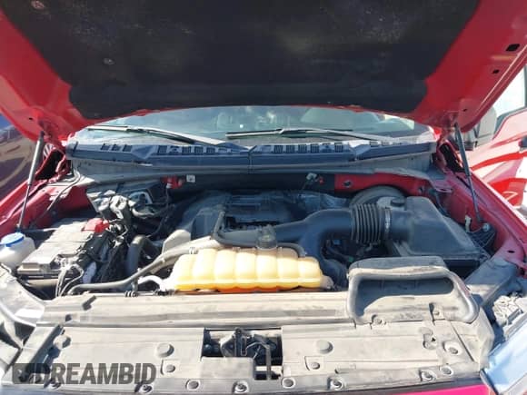 2018 Ford F-150 XL with VIN 1FTEW1CP7JKC84610, listed as a IAAI auction lot 42622943 with 61,696 mi miles and . Bid and sale history available at DreamBid. Image 10.