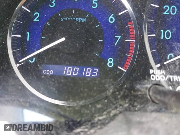 2009 Toyota Sienna XLE z VIN 5TDZK22C19S272510, wystawiony jako IAAI lot #43378731 z przebiegiem 180 183 mil mil oraz . Historia ofert i sprzedaży dostępna na DreamBid. Obrazek 7.