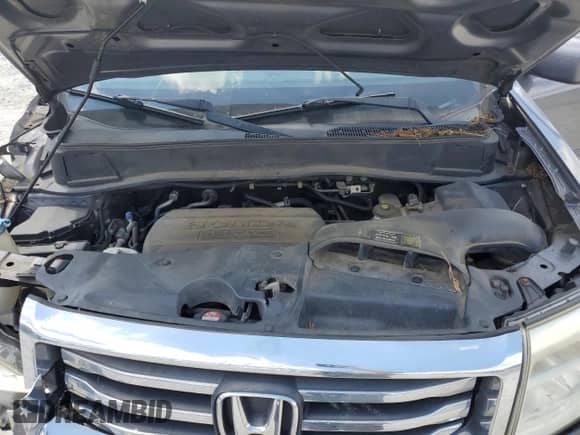 2014 Honda Pilot EX-L with VIN 5FNYF4H75EB004046, listed as a Copart auction lot 70861695 with 175,244 mi miles and Salvage title. Bid and sale history available at DreamBid. Image 12.