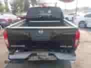 2013 Nissan Frontier SV z VIN 1N6AD0EV8DN727115, wystawiony jako IAAI lot #42899347 z przebiegiem 153 455 mil mil oraz . Historia ofert i sprzedaży dostępna na DreamBid. Obrazek 17.