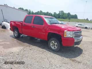 2007 Chevrolet Silverado 1500 1LT z VIN 3GCEK13M57G519636, wystawiony jako IAAI lot #42595607 z przebiegiem 232 988 mil mil oraz . Historia ofert i sprzedaży dostępna na DreamBid. Obrazek 1.
