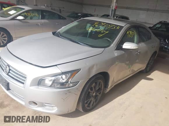 2014 Nissan Maxima S z VIN 1N4AA5AP6EC473861, wystawiony jako IAAI lot #42930733 z przebiegiem 140 000 mil mil oraz . Historia ofert i sprzedaży dostępna na DreamBid. Obrazek 2.