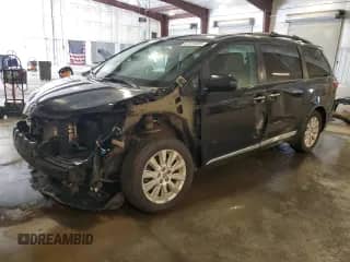 2015 Toyota Sienna Limited with VIN 5TDDK3DC8FS096564, listed as a Copart auction lot 67611035 with 132,939 mi miles and Salvage title. Bid and sale history available at DreamBid. Image 1.
