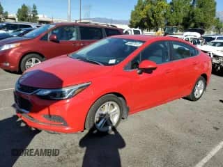 2018 Chevrolet Cruze LT с VIN 1G1BE5SMXJ7130621, выставлен на аукционе Copart как лот 86867015 с пробегом 90 855 миль миль и Чистый • Clean title. История ставок и продаж доступна на DreamBid. Изображение 1.