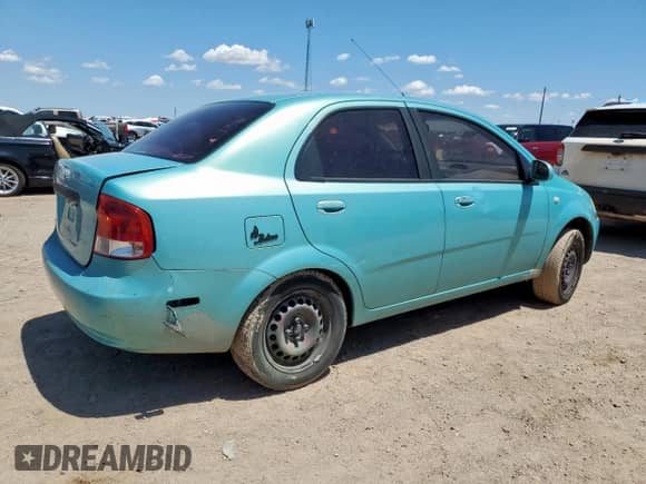 2005 Chevrolet Aveo LS z VIN KL1TD526X5B384453, wystawiony jako Copart lot #63617365 z przebiegiem 102 437 mil mil oraz Szkoda całkowita • Salvage title. Historia ofert i sprzedaży dostępna na DreamBid. Obrazek 3.