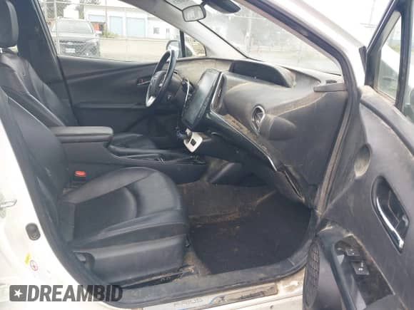 2018 Toyota Prius Plus z VIN JTDKARFP9J3095575, wystawiony jako IAAI lot #42408526 z przebiegiem 166 914 mil mil oraz . Historia ofert i sprzedaży dostępna na DreamBid. Obrazek 5.