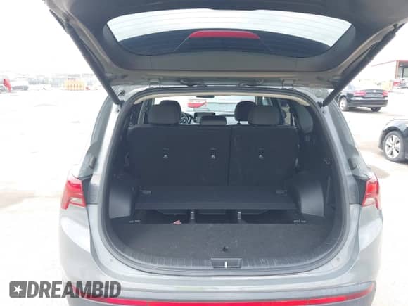 2022 Hyundai Santa Fe XRT with VIN 5NMS64AJ2NH449628, listed as a IAAI auction lot 42729354 with 47,854 mi miles and . Bid and sale history available at DreamBid. Image 18.