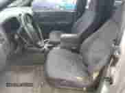2005 Chevrolet Colorado LS Z71 с VIN 1GCDT196158143408, выставлен на аукционе Copart как лот 89396345 с пробегом 207 636 миль миль и На запчасти • Non repairable. История ставок и продаж доступна на DreamBid. Изображение 7.