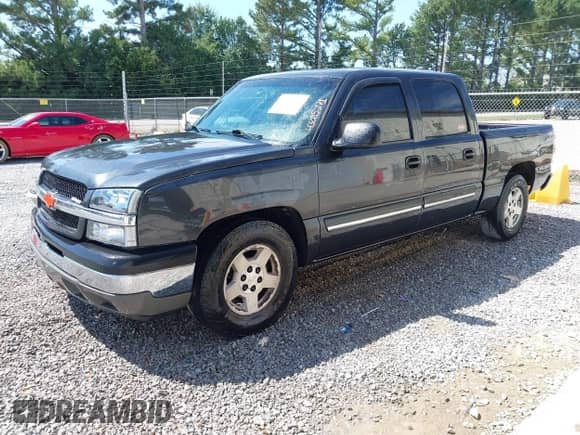 2005 Chevrolet Silverado 1500 LS с VIN 2GCEC13T651198412, выставлен на аукционе IAAI как лот 43085271 с пробегом 240 388 миль миль и . История ставок и продаж доступна на DreamBid. Изображение 2.