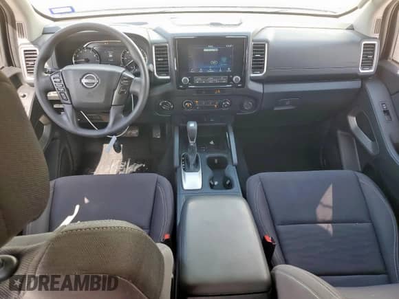 2022 Nissan Frontier Pro-4X z VIN 1N6ED1EK6NN673831, wystawiony jako Copart lot #63511135 z przebiegiem 58 586 mil mil oraz Szkoda całkowita • Salvage title. Historia ofert i sprzedaży dostępna na DreamBid. Obrazek 8.