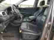 2017 Kia Sorento SX z VIN 5XYPKDA56HG194176, wystawiony jako Copart lot #87491475 z przebiegiem 175 122 mil mil oraz Czysty tytuł • Clean title. Historia ofert i sprzedaży dostępna na DreamBid. Obrazek 7.