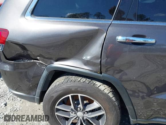 2021 Jeep Grand Cherokee Limited with VIN 1C4RJEBGXMC623755, listed as a IAAI auction lot 41719585 with 94,034 mi miles and . Bid and sale history available at DreamBid. Image 18.