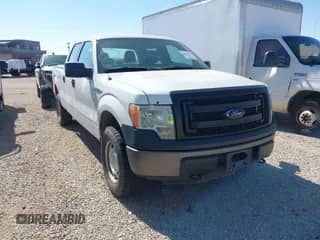 2013 Ford F-150 XL z VIN 1FTFW1EF4DKD41780, wystawiony jako IAAI lot #43153113 z przebiegiem 172 180 mil mil oraz . Historia ofert i sprzedaży dostępna na DreamBid. Obrazek 1.