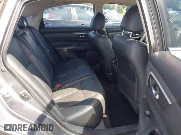 2016 Nissan Altima S with VIN 1N4AL3AP7GC284265, listed as a IAAI auction lot 43122947 with 149,729 mi miles and . Bid and sale history available at DreamBid. Image 8.