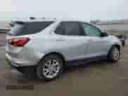 2020 Chevrolet Equinox LT z VIN 2GNAXKEVXL6214464, wystawiony jako Copart lot #84027165 z przebiegiem 228 581 mil mil oraz Szkoda całkowita • Salvage title. Historia ofert i sprzedaży dostępna na DreamBid. Obrazek 3.