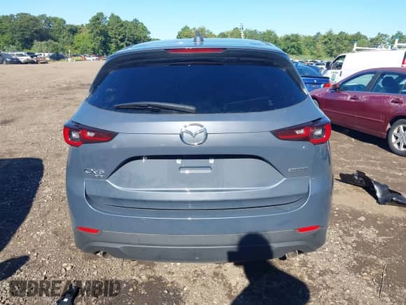 2025 Mazda CX-5 S Carbon Edition z VIN JM3KFBCM1S0584162, wystawiony jako IAAI lot #43044328 z przebiegiem 8 511 mil mil oraz . Historia ofert i sprzedaży dostępna na DreamBid. Obrazek 15.