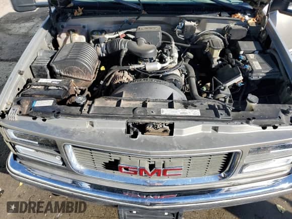 1998 GMC Sierra 1500 z VIN 1GTEC19MXWE559415, wystawiony jako Copart lot #79894184 z przebiegiem 114 711 mil mil oraz Szkoda całkowita • Salvage title. Historia ofert i sprzedaży dostępna na DreamBid. Obrazek 11.