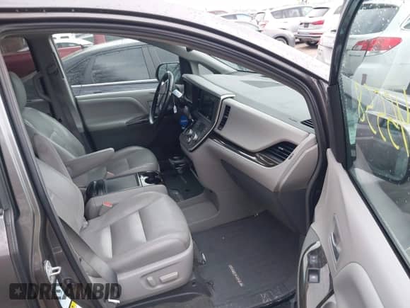 2015 Toyota Sienna Limited with VIN 5TDDK3DCXFS100341, listed as a IAAI auction lot 41245558 with 114,854 mi miles and . Bid and sale history available at DreamBid. Image 5.