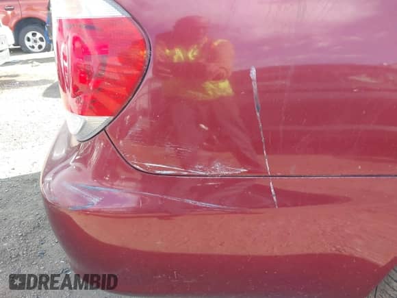 2005 Toyota Camry STD с VIN 4T1BE32K75U066678, выставлен на аукционе IAAI как лот 43446546 с пробегом 270 673 миль миль и . История ставок и продаж доступна на DreamBid. Изображение 6.