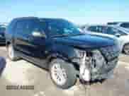 2017 Ford Explorer z VIN 1FM5K7B86HGC31351, wystawiony jako IAAI lot #43379501 z przebiegiem 122 291 mil mil oraz . Historia ofert i sprzedaży dostępna na DreamBid. Obrazek 1.