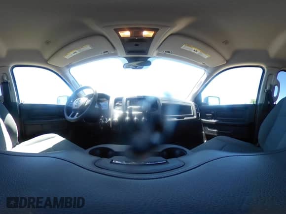 2017 Ram 1500 Express z VIN 1C6RR7FT2HS654741, wystawiony jako IAAI lot #42285746 z przebiegiem 159 020 mil mil oraz . Historia ofert i sprzedaży dostępna na DreamBid. Obrazek 20.