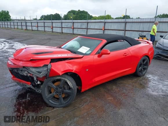 2016 Chevrolet Camaro 2SS с VIN 1G1FH3D70G0178098, выставлен на аукционе IAAI как лот 42351085 с пробегом 109 913 миль миль и . История ставок и продаж доступна на DreamBid. Изображение 20.