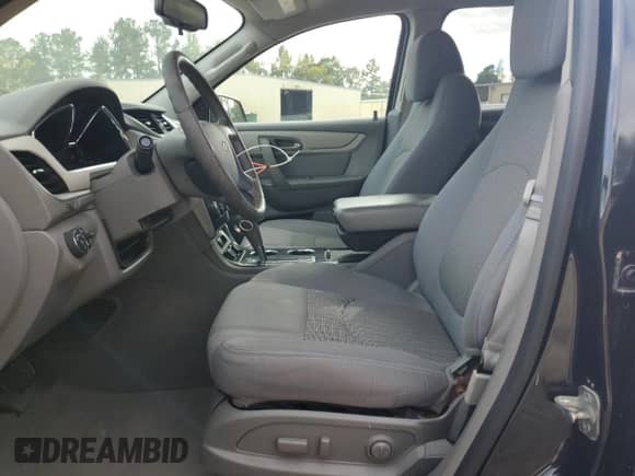 2015 Chevrolet Traverse LT с VIN 1GNKRGKDXFJ324106, выставлен на аукционе Copart как лот 86682885 с пробегом 92 886 миль миль и Чистый • Clean title. История ставок и продаж доступна на DreamBid. Изображение 7.