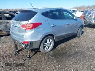 2012 Hyundai Tucson GLS z VIN KM8JU3AC3CU469367, wystawiony jako IAAI lot #38512319 z przebiegiem 185 441 mil mil oraz . Historia ofert i sprzedaży dostępna na DreamBid. Obrazek 4.