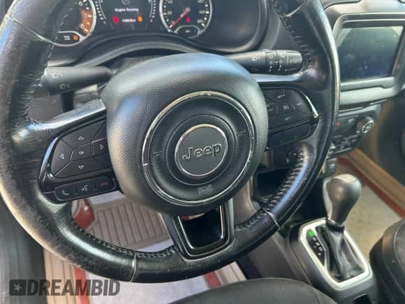 2018 Jeep Renegade Latitude с VIN ZACCJABB6JPG65463, выставлен на аукционе Copart как лот 87422565 с пробегом 148 648 миль миль и Чистый • Clean title. История ставок и продаж доступна на DreamBid. Изображение 13.