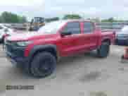 2023 Chevrolet Colorado 4WD Trail Boss с VIN 1GCPTEEK1P1201410, выставлен на аукционе IAAI как лот 39219863 с пробегом 12 420 миль миль и . История ставок и продаж доступна на DreamBid. Изображение 2.
