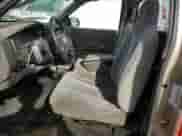2003 Dodge Dakota z VIN 1D7FL16X43S151286, wystawiony jako Copart lot #50904925 z przebiegiem 129 412 mil mil oraz Szkoda całkowita • Salvage title. Historia ofert i sprzedaży dostępna na DreamBid. Obrazek 7.
