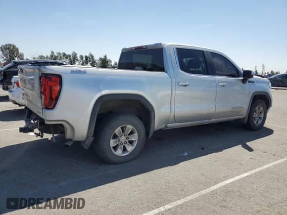 2021 GMC Sierra 1500 SLE с VIN 1GTU9BED4MZ230026, выставлен на аукционе Copart как лот 52756805 с пробегом 98 416 миль миль и Списание • Salvage title. История ставок и продаж доступна на DreamBid. Изображение 3.