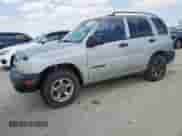 1999 Chevrolet Tracker with VIN 2CNBJ13CXX6913167, listed as a Copart auction lot 84390725 with 205,011 mi miles and Clean title. Bid and sale history available at DreamBid. Image 1.