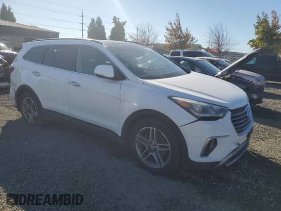 2017 Hyundai Santa Fe Limited Ultimate with VIN KM8SR4HF1HU252452, listed as a Copart auction lot 86631485 with 185,195 mi miles and Clean title. Bid and sale history available at DreamBid. Image 4.