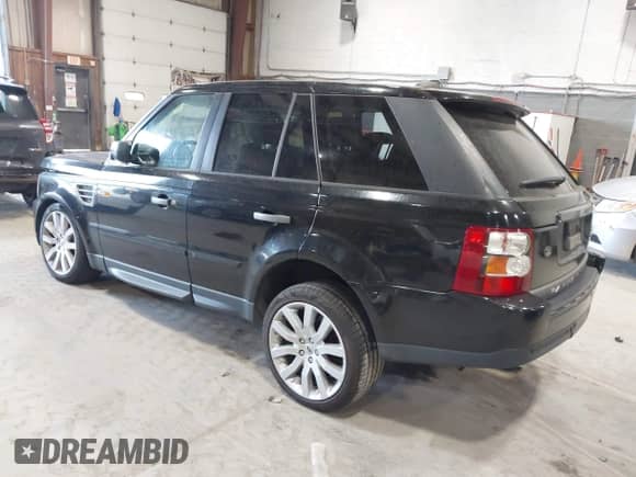 2008 Land Rover Range Rover Sport SC with VIN SALSH23458A121410, listed as a IAAI auction lot 42388011 with 101,101 mi miles and . Bid and sale history available at DreamBid. Image 3.