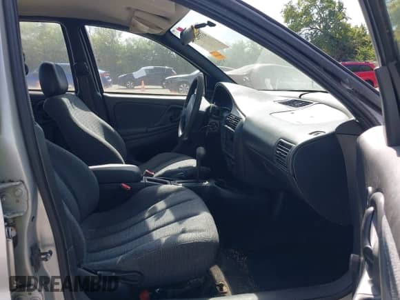 2002 Chevrolet Cavalier с VIN 1G1JC524827344879, выставлен на аукционе IAAI как лот 43358295 с пробегом Не указан миль и . История ставок и продаж доступна на DreamBid. Изображение 5.