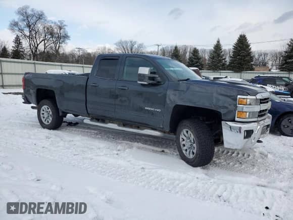 2018 Chevrolet Silverado 2500HD LT with VIN 1GC2KVEG0JZ246209, listed as a Copart auction lot 43179555 with 120,023 mi miles and Salvage title. Bid and sale history available at DreamBid. Image 4.