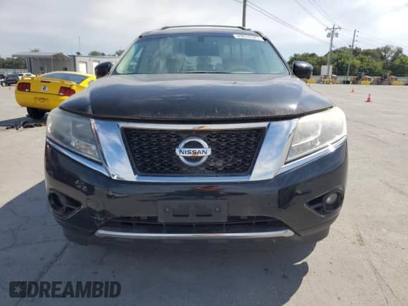 2014 Nissan Pathfinder S with VIN 5N1AR2MN0EC642487, listed as a Copart auction lot 69674325 with 172,698 mi miles and Clean title. Bid and sale history available at DreamBid. Image 5.