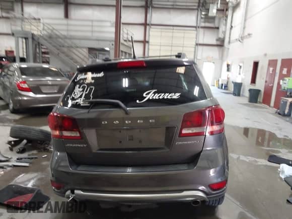 2017 Dodge Journey Crossroad Plus z VIN 3C4PDCGG3HT670857, wystawiony jako IAAI lot #43314285 z przebiegiem 122 165 mil mil oraz . Historia ofert i sprzedaży dostępna na DreamBid. Obrazek 16.