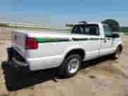 1999 Chevrolet S-10 с VIN 1GCCS1441X8170535, выставлен на аукционе Copart как лот 64968575 с пробегом 99 586 миль миль и Чистый • Clean title. История ставок и продаж доступна на DreamBid. Изображение 3.