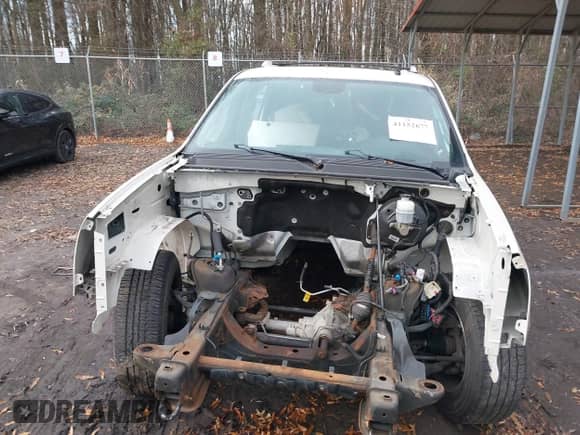 2014 Cadillac Escalade ESV Luxury с VIN 1GYS4HEF4ER218433, выставлен на аукционе IAAI как лот 41152677 с пробегом 51 315 миль миль и . История ставок и продаж доступна на DreamBid. Изображение 13.