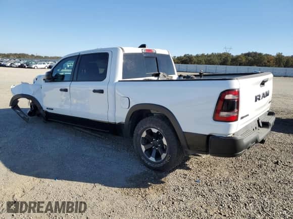 2022 Ram 1500 Rebel z VIN 1C6SRFLT4NN158883, wystawiony jako Copart lot #69117124 z przebiegiem 45 447 mil mil oraz Czysty tytuł • Clean title. Historia ofert i sprzedaży dostępna na DreamBid. Obrazek 2.