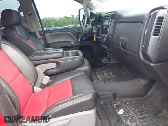 2015 Chevrolet Silverado 2500HD Work Truck с VIN 1GC1CUEG4FF190223, выставлен на аукционе IAAI как лот 43393249 с пробегом 121 130 миль миль и . История ставок и продаж доступна на DreamBid. Изображение 5.