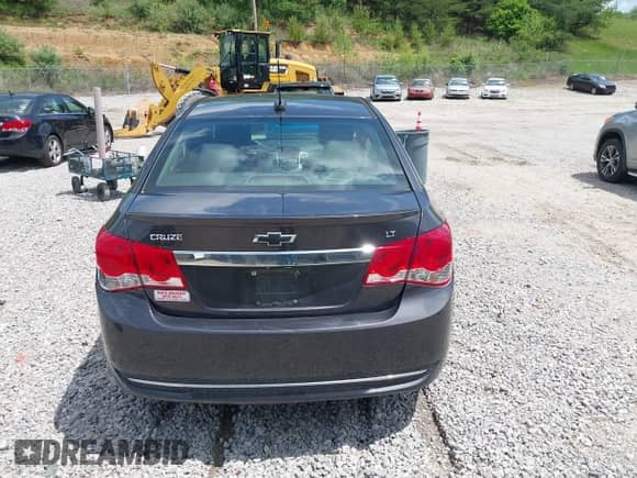 2016 Chevrolet Cruze LT with VIN 1G1PF5SB6G7204322, listed as a IAAI auction lot 42075785 with 123,826 mi miles and . Bid and sale history available at DreamBid. Image 15.