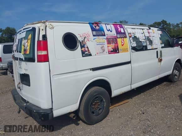 2005 Chevrolet Express Cargo с VIN 1GCGG29VX51200468, выставлен на аукционе IAAI как лот 40363424 с пробегом Не указан миль и . История ставок и продаж доступна на DreamBid. Изображение 4.