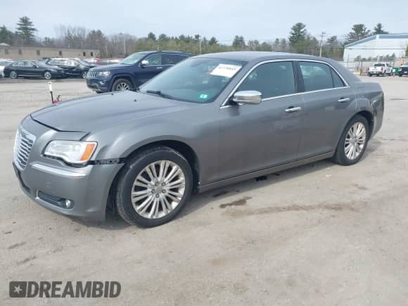 2011 Chrysler 300 C с VIN 2C3CK6CT6BH527320, выставлен на аукционе IAAI как лот 41770845 с пробегом 183 813 миль миль и . История ставок и продаж доступна на DreamBid. Изображение 2.