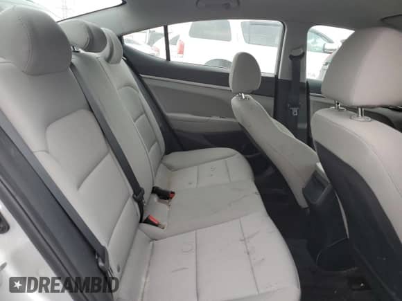 2017 Hyundai Elantra SE z VIN 5NPD74LF5HH207244, wystawiony jako Copart lot #89503015 z przebiegiem 138 314 mil mil oraz Czysty tytuł • Clean title. Historia ofert i sprzedaży dostępna na DreamBid. Obrazek 10.